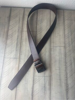 SlideBelts mocha brown ratchet belt a gunmetal buckle, 32”-34” waist